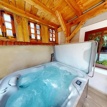 Resort Hisa Ida - Apartments With Hot Tub And Sauna Ivancna Gorica Esterno foto