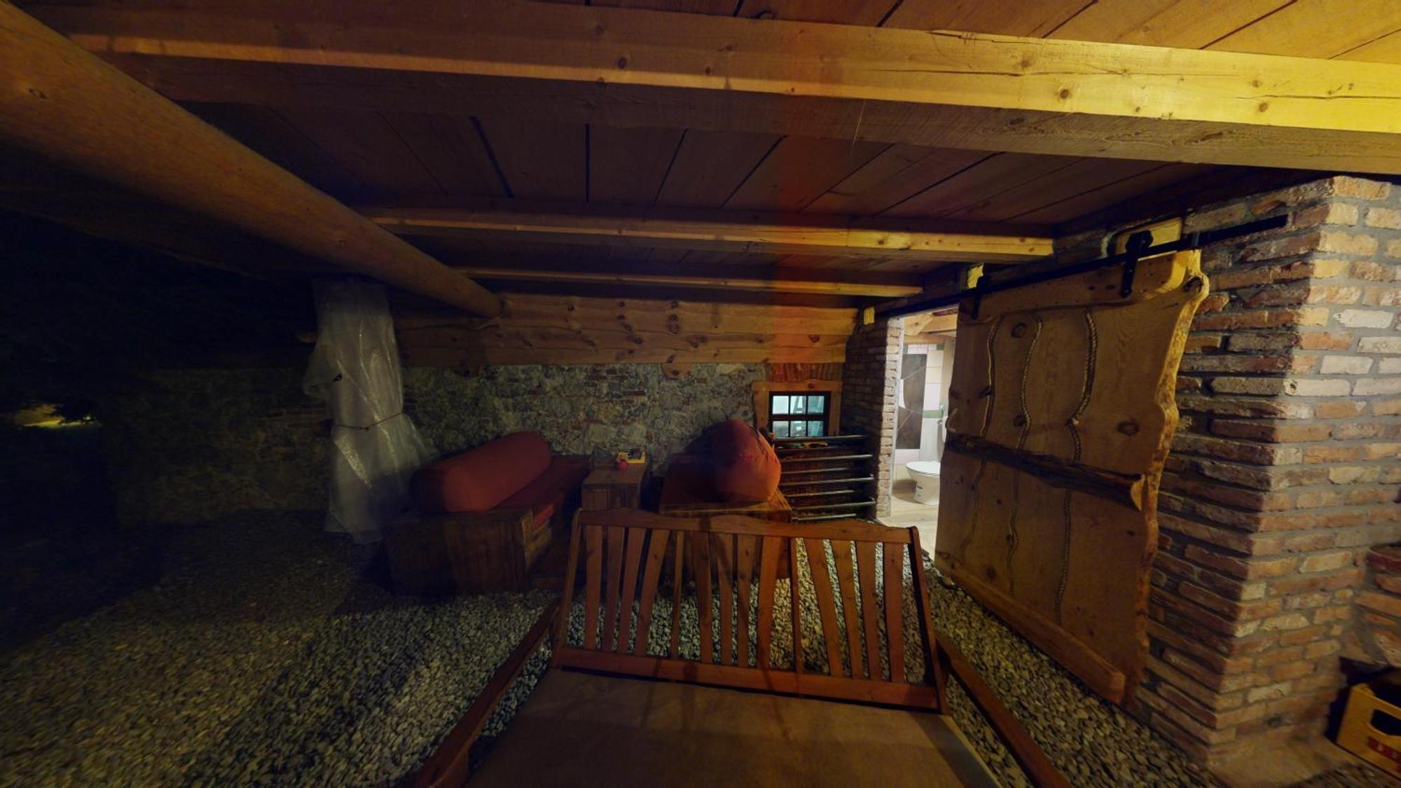 Resort Hisa Ida - Apartments With Hot Tub And Sauna Ivancna Gorica Esterno foto