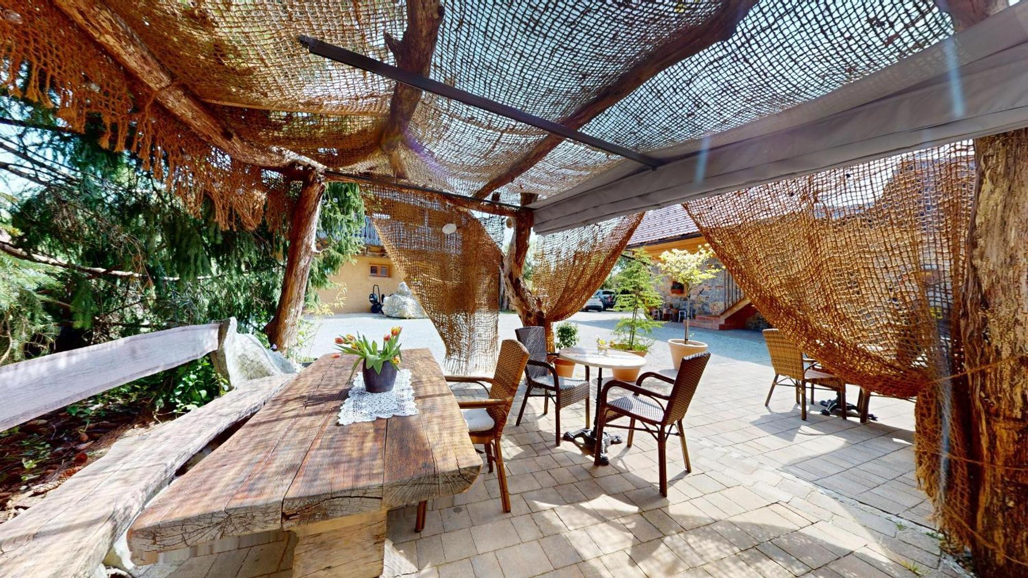 Resort Hisa Ida - Apartments With Hot Tub And Sauna Ivancna Gorica Esterno foto
