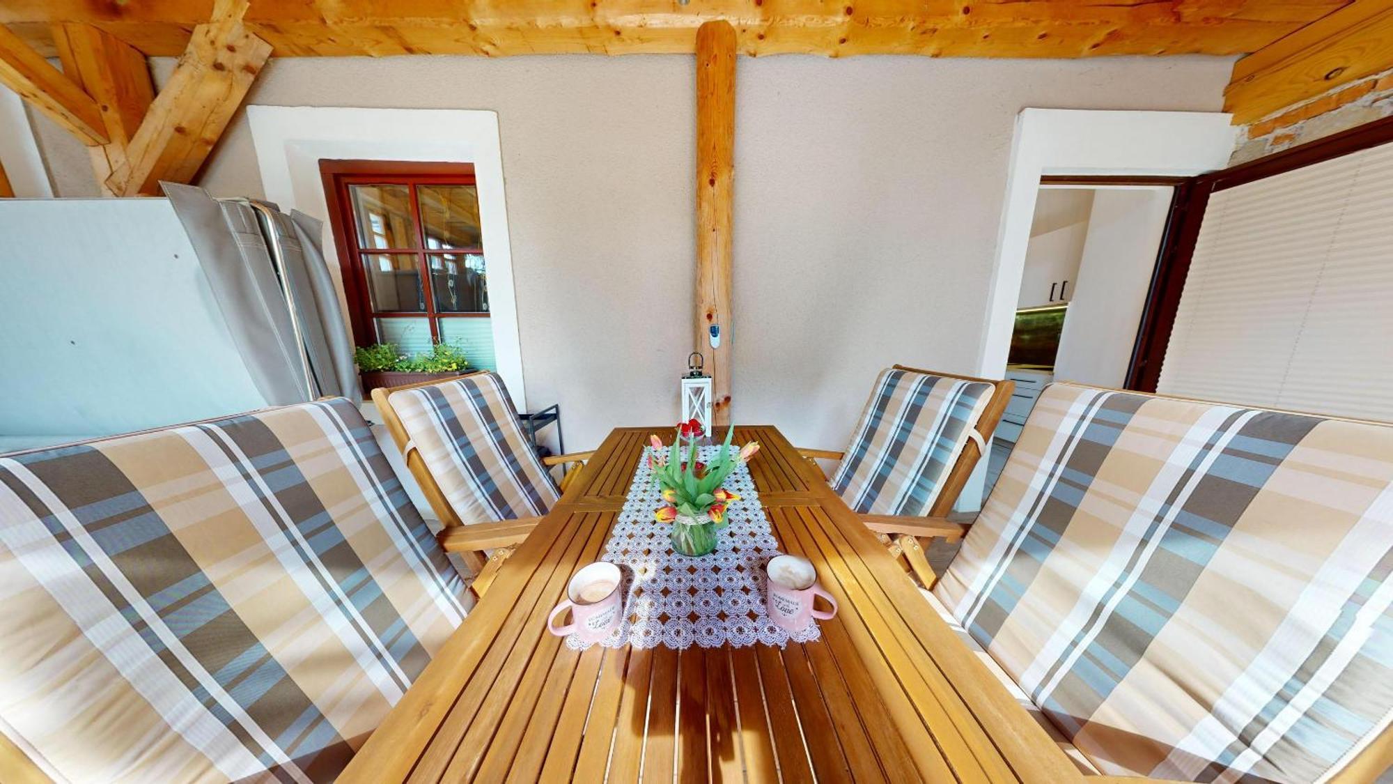 Resort Hisa Ida - Apartments With Hot Tub And Sauna Ivancna Gorica Camera foto