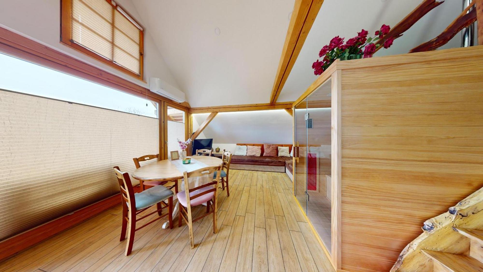 Resort Hisa Ida - Apartments With Hot Tub And Sauna Ivancna Gorica Esterno foto