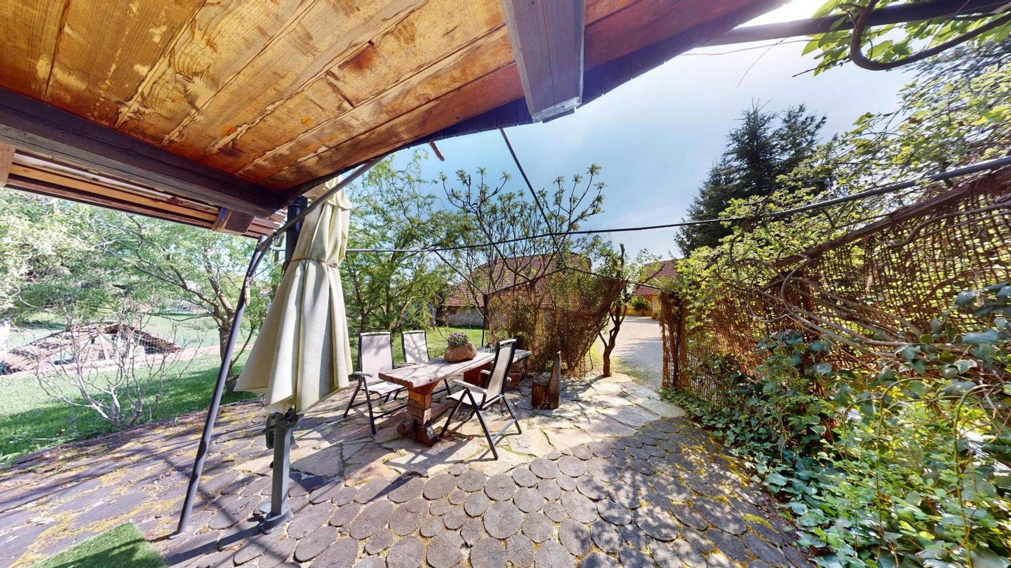 Resort Hisa Ida - Apartments With Hot Tub And Sauna Ivancna Gorica Esterno foto